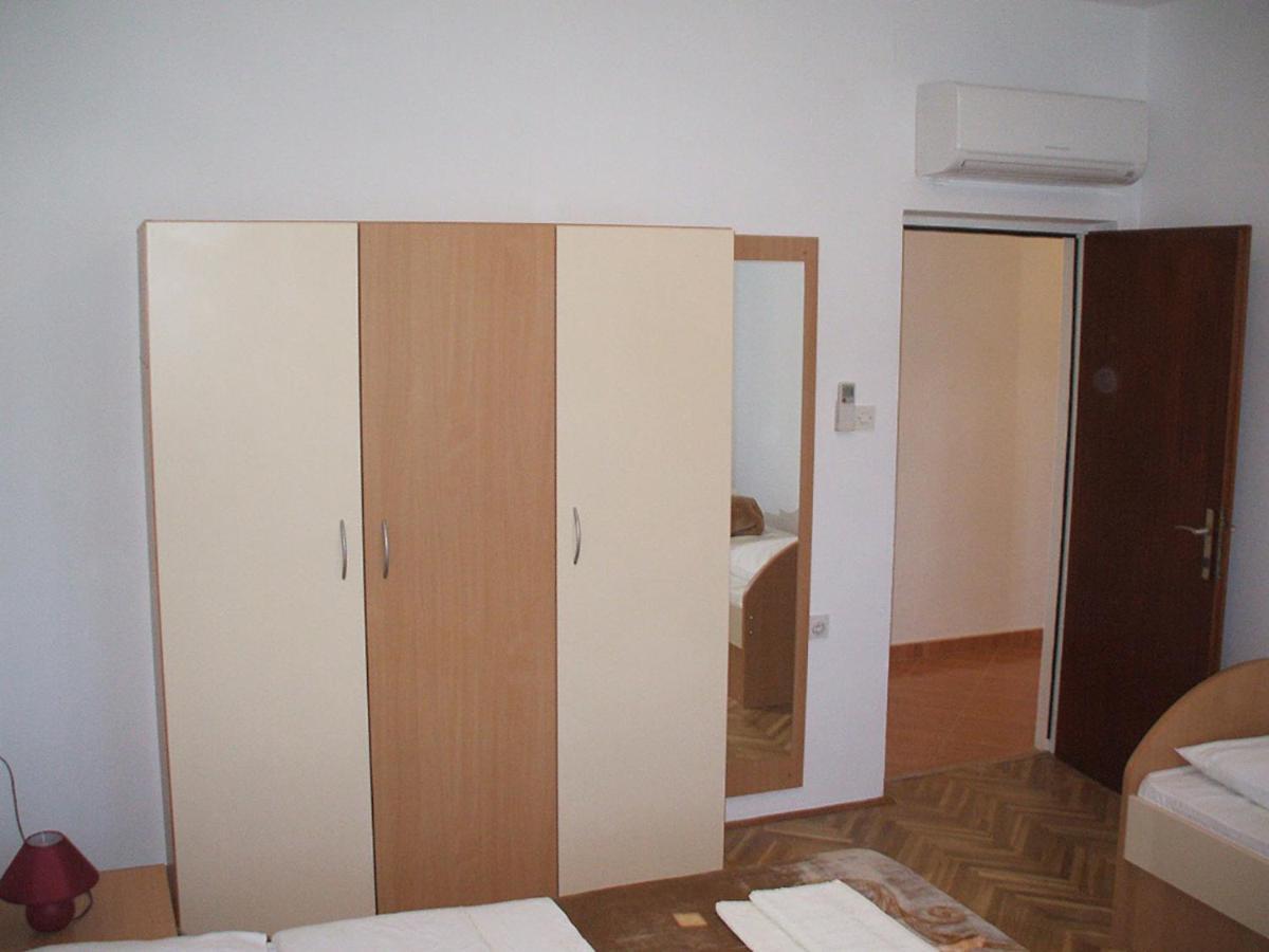 Apartments Piculjan Lopar Εξωτερικό φωτογραφία