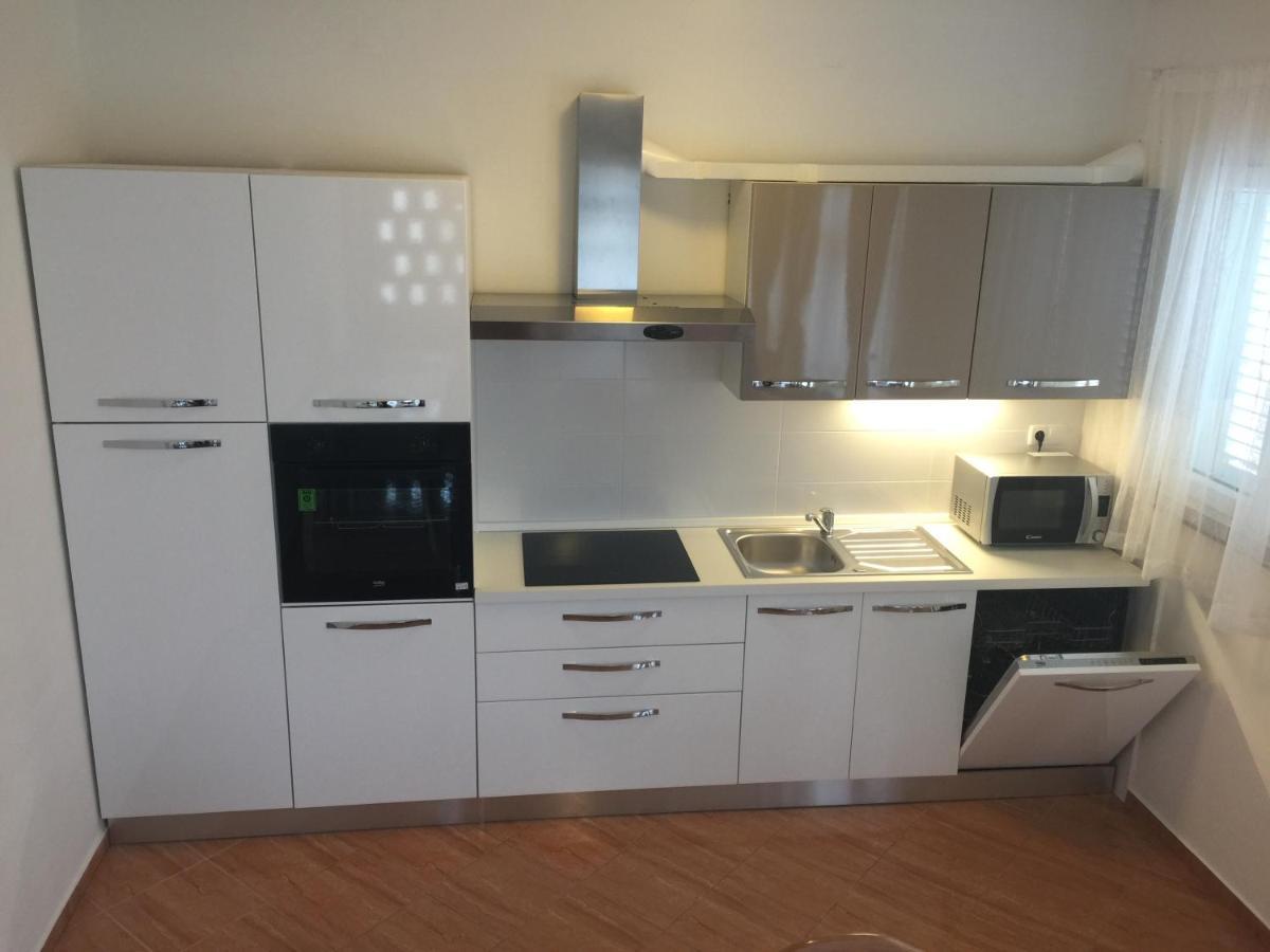 Apartments Piculjan Lopar Εξωτερικό φωτογραφία