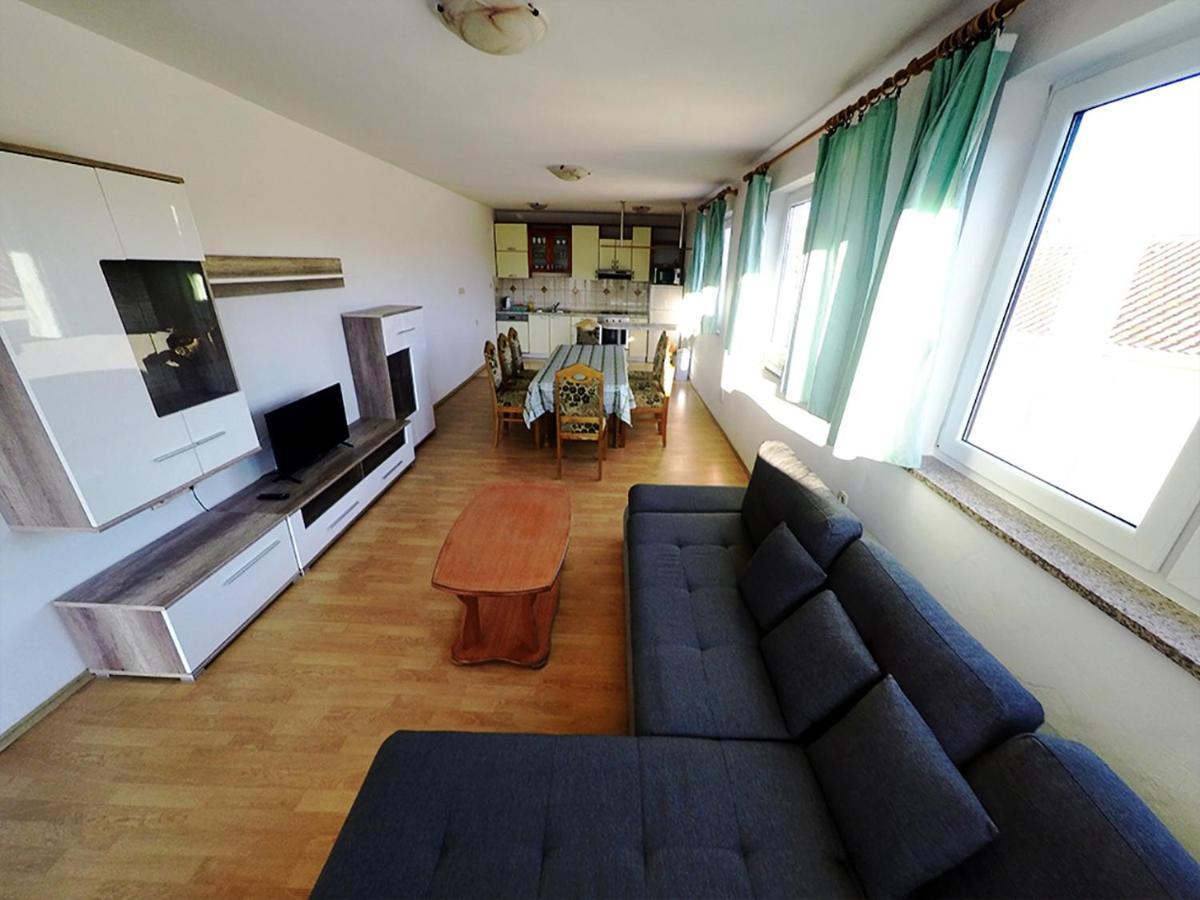 Apartments Piculjan Lopar Εξωτερικό φωτογραφία