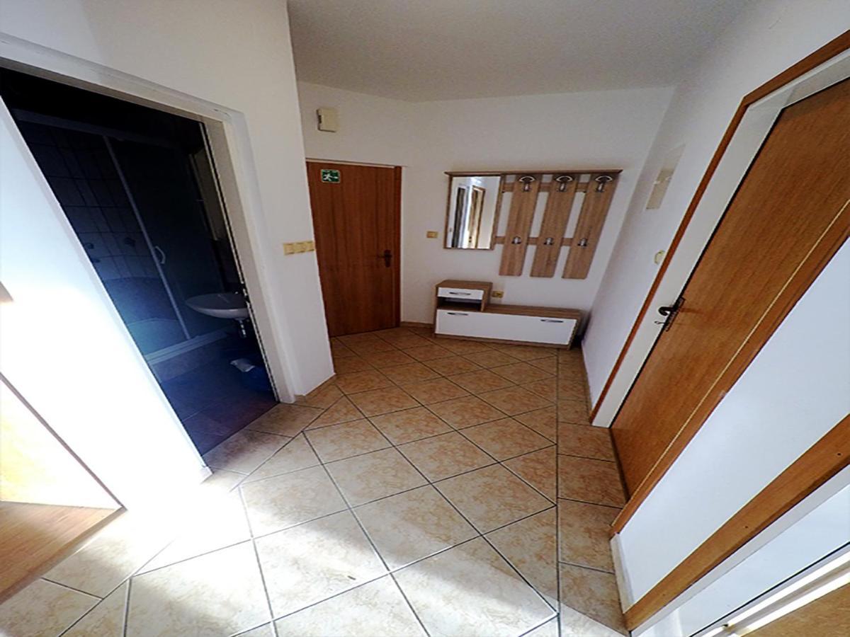 Apartments Piculjan Lopar Εξωτερικό φωτογραφία