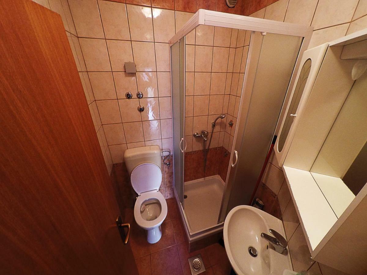 Apartments Piculjan Lopar Εξωτερικό φωτογραφία