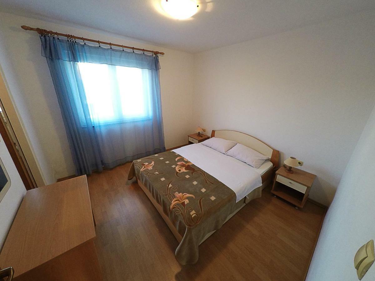 Apartments Piculjan Lopar Εξωτερικό φωτογραφία